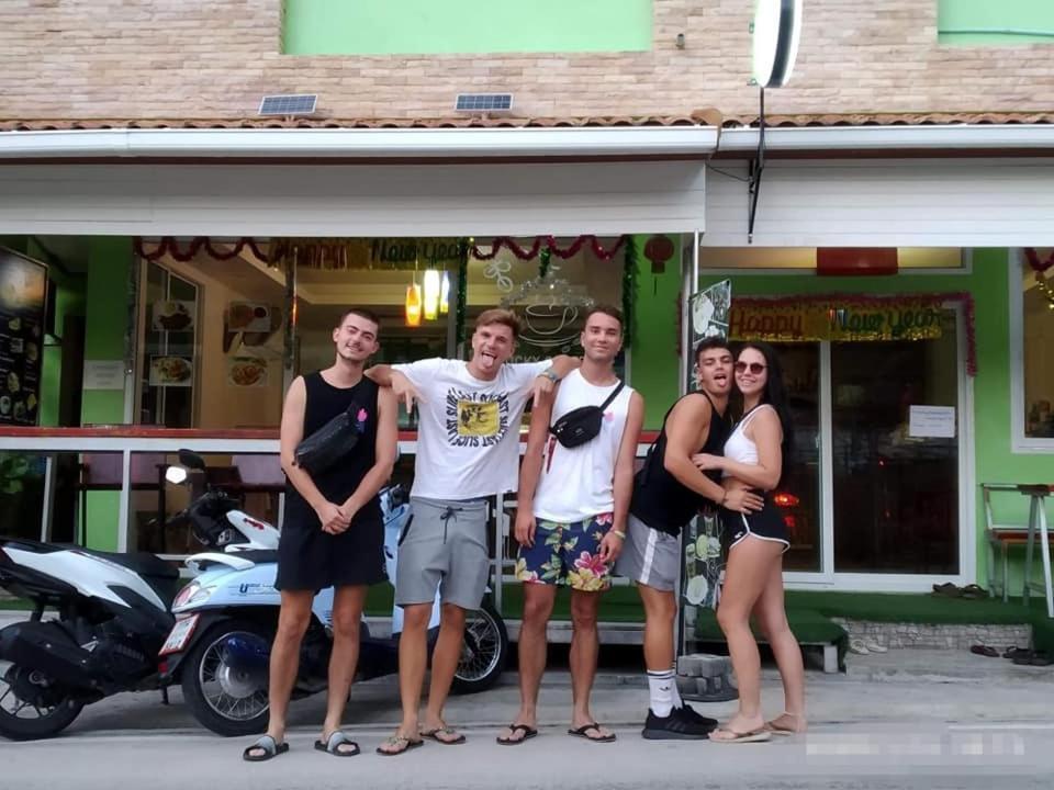 A Pousada Lucky House Ko Tao Exterior foto